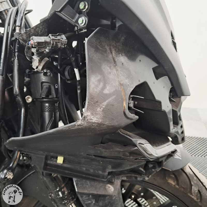 YAMAHA YZF125 124 2023 accidentée - La Casse de l Oncle Tom