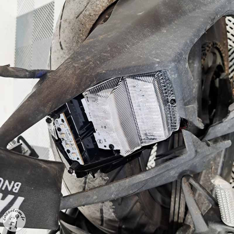 YAMAHA YZF125 124 2023 accidentée - La Casse de l Oncle Tom