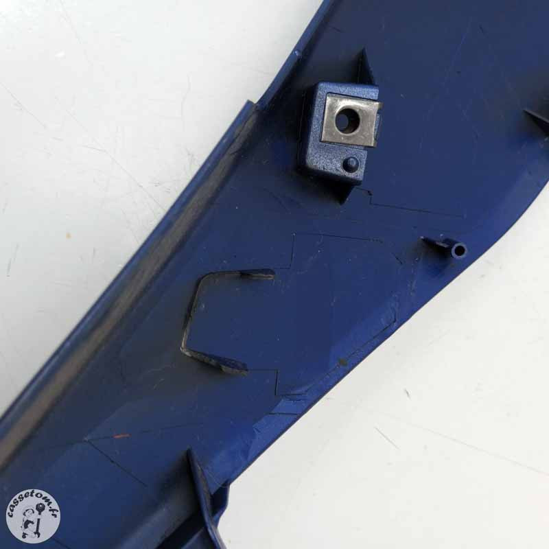 Flanc de carénage droit  Yamaha 300 yzfr 3 2018 - Cassetom - Nos pieces motos