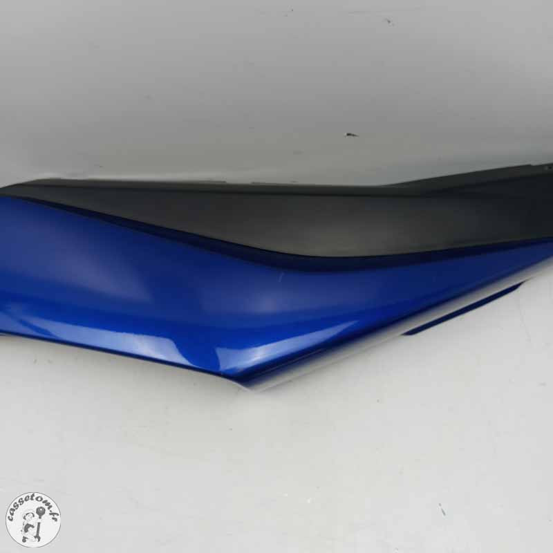 Demi coque arrière droit  Yamaha 300 yzfr 3 2018 - Cassetom - Nos pieces motos