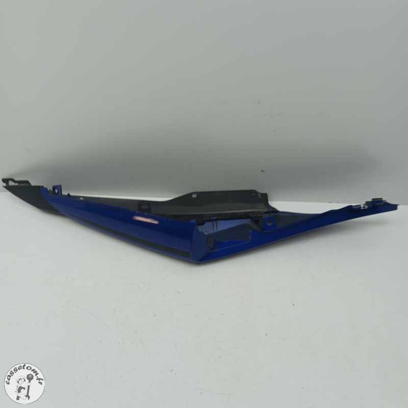 Demi coque arrière droit  Yamaha 300 yzfr 3 2018 - Cassetom - Nos pieces motos