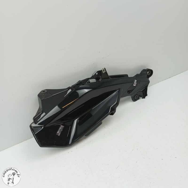 Intérieur de flanc de carénage gauche  Yamaha 300 yzfr 3 2018 - Cassetom - Nos pieces motos