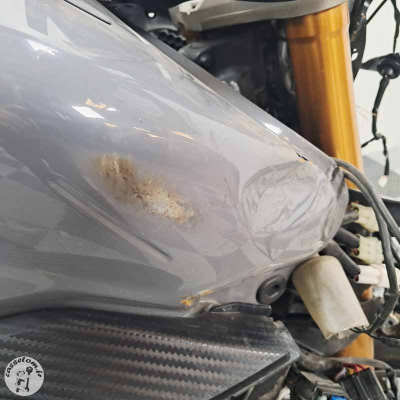YAMAHA MT-09 847 2016 accidentée - La Casse de l Oncle Tom
