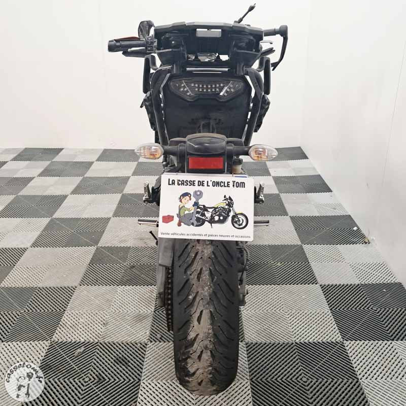 YAMAHA MT-09 847 2016 accidentée - La Casse de l Oncle Tom