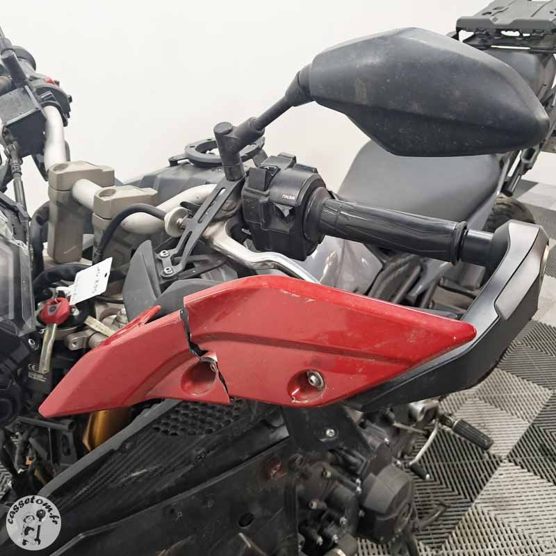 YAMAHA MT-09 847 2016 accidentée - La Casse de l Oncle Tom