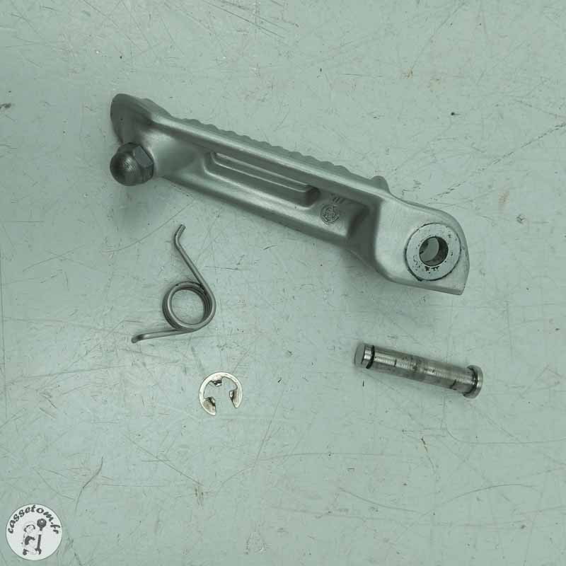 Cale pied avant gauche Triumph 1050 speed triple 2019 | CasseTom