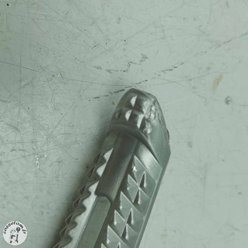 Cale pied avant gauche Triumph 1050 speed triple 2019 | CasseTom