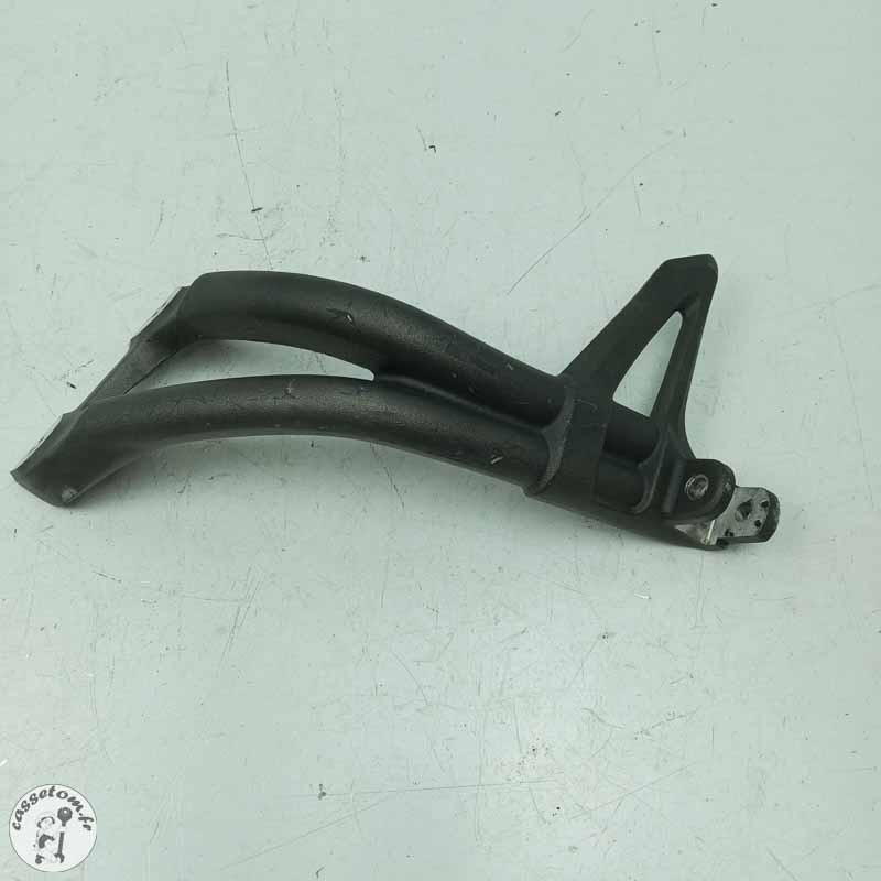 Platine arrière gauche  Triumph 1050 speed triple 2019 - Cassetom - Nos pieces motos