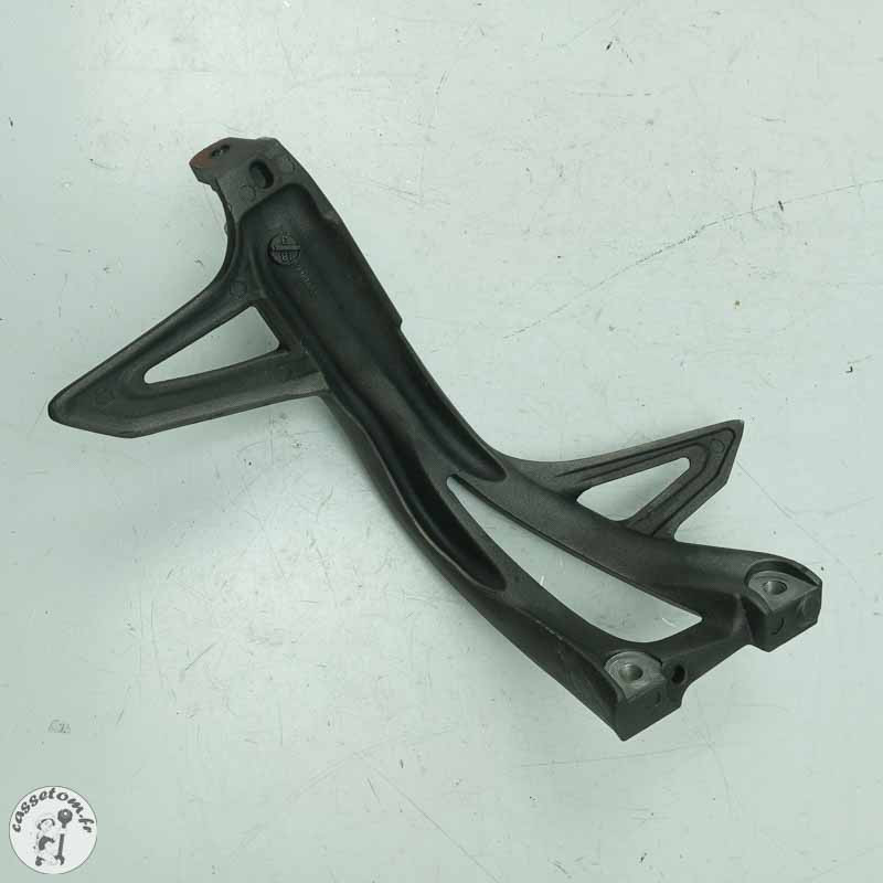 Platine arrière droit  Triumph 1050 speed triple 2019 - Cassetom - Nos pieces motos