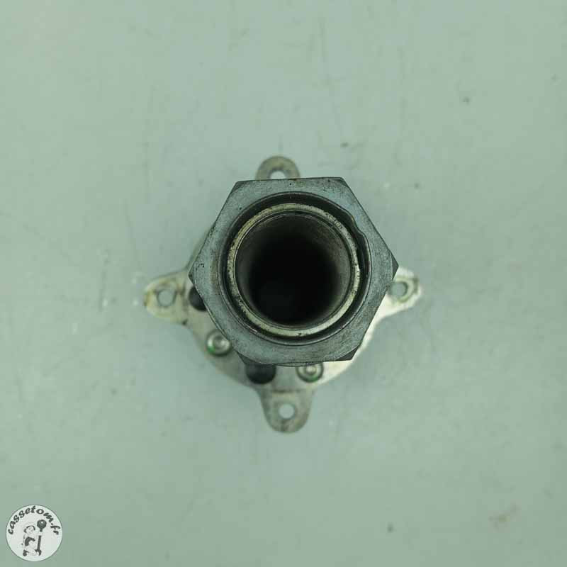 Moyeu de roue arrière  Triumph 1050 speed triple 2019 - Cassetom - Nos pieces motos