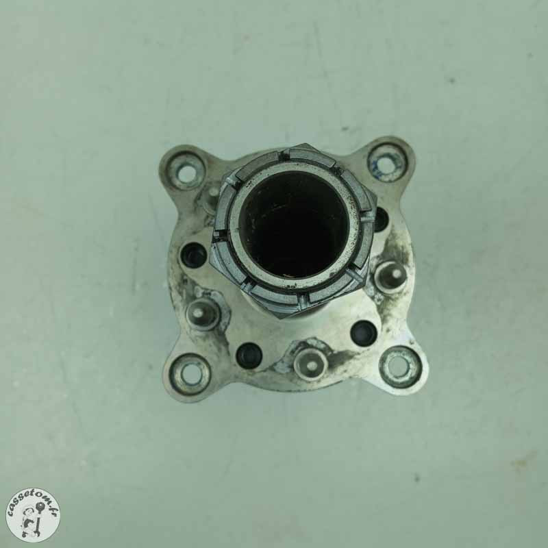 Moyeu de roue arrière  Triumph 1050 speed triple 2019 - Cassetom - Nos pieces motos