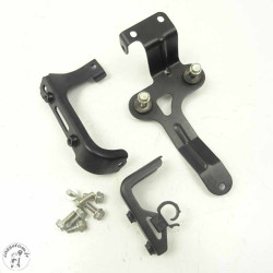 Pattes de fixation du régulateur Kawasaki 1000 z 2011 | CasseTom