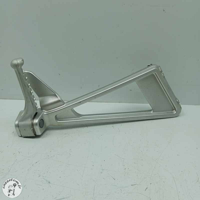 Platine arrière avec repose pied droit  Aprilia 660 RS 2024 - Cassetom - Nos pieces motos