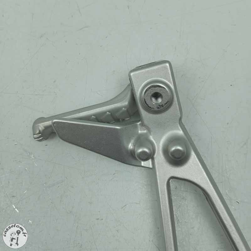 Platine arrière avec repose pied droit  Aprilia 660 RS 2024 - Cassetom - Nos pieces motos