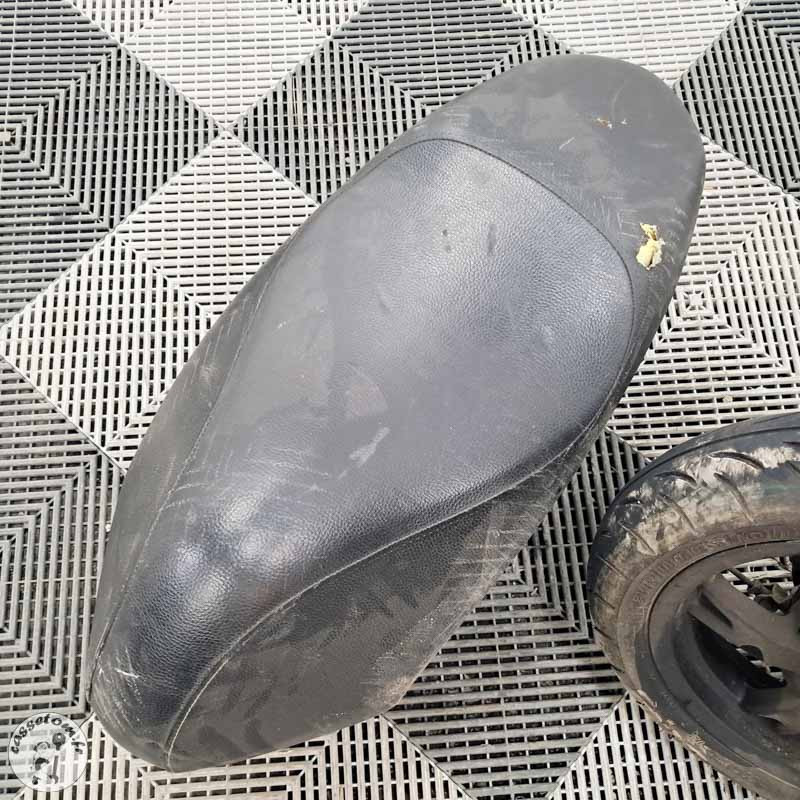 PEUGEOT Kisbee 50 2019 Scooter accidenté Occasion | CasseTom