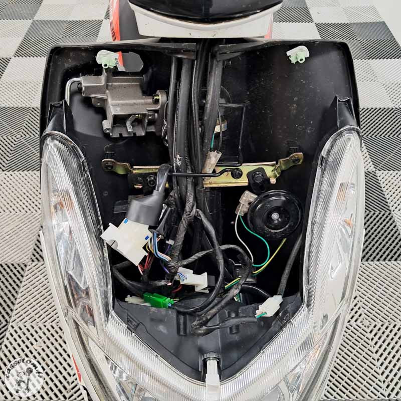 PEUGEOT Kisbee 50 2023 Scooter accidenté Occasion | CasseTom