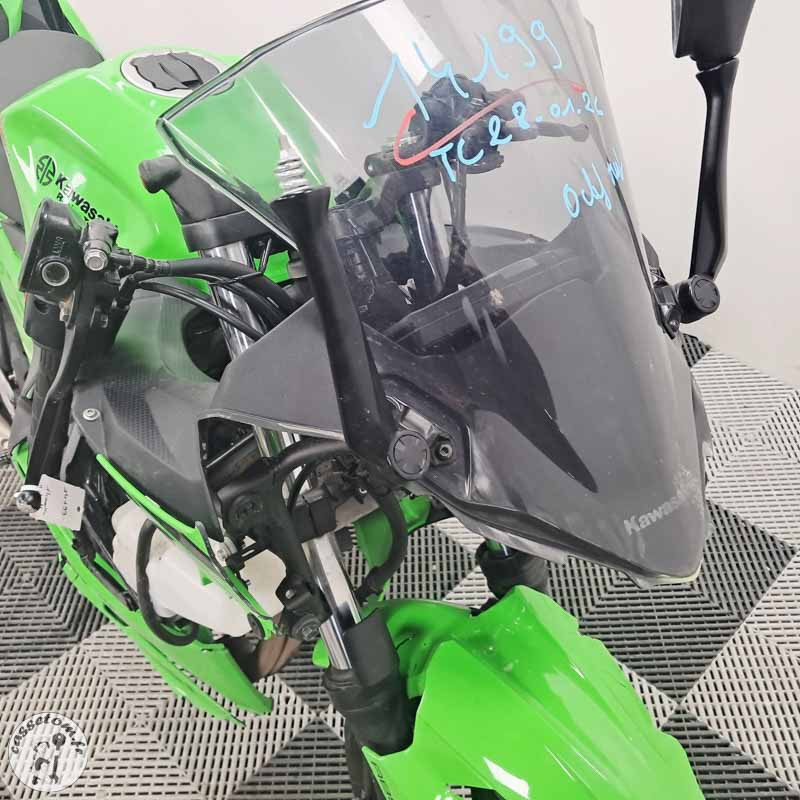 KAWASAKI Ninja 400 2023 Moto accidentée Occasion | CasseTom