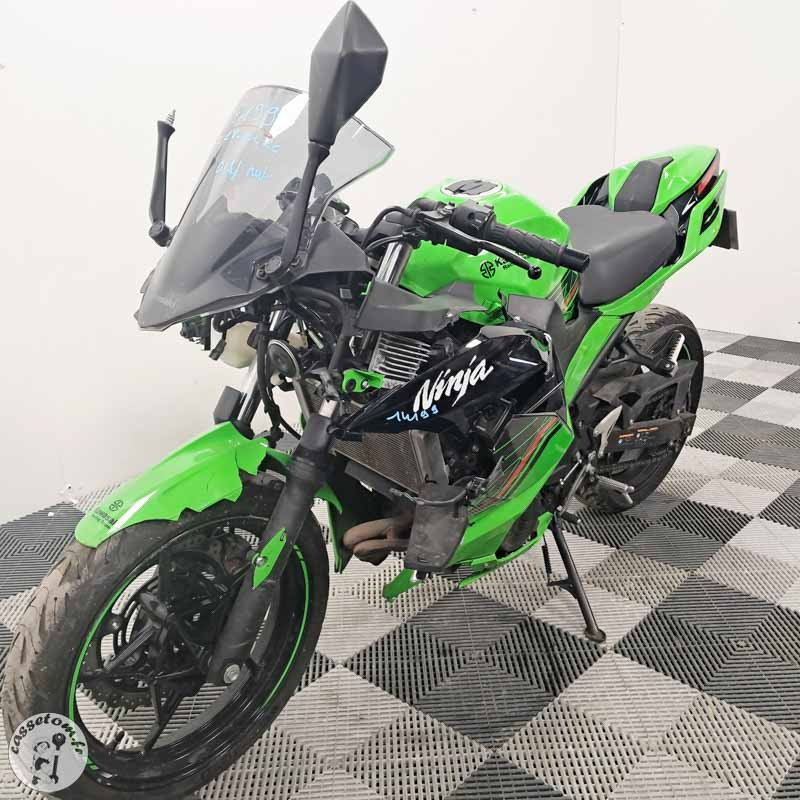 KAWASAKI Ninja 400 2023 Moto accidentée Occasion | CasseTom
