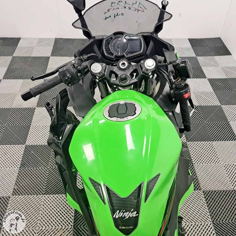 KAWASAKI Ninja 400 2023 Moto accidentée Occasion | CasseTom