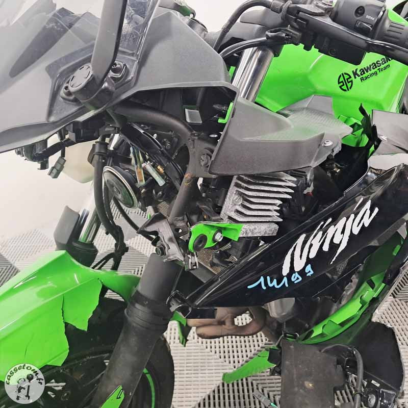 KAWASAKI Ninja 400 2023 Moto accidentée Occasion | CasseTom