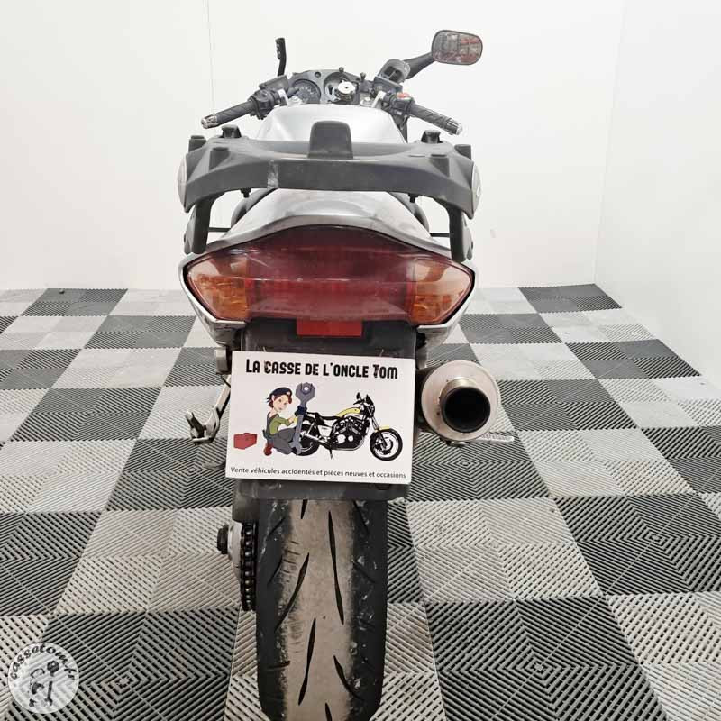HONDA VFR800FI 782 2000 accidentée - La Casse de l Oncle Tom