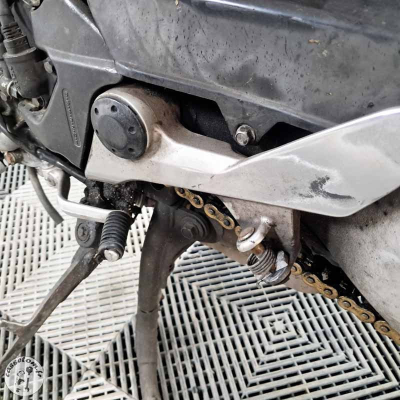 HONDA VFR800FI 782 2000 accidentée - La Casse de l Oncle Tom