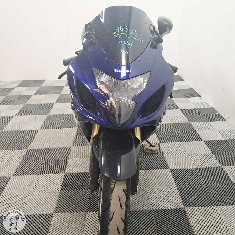SUZUKI GSX-R750 749 2004 accidentée - La Casse de l Oncle Tom
