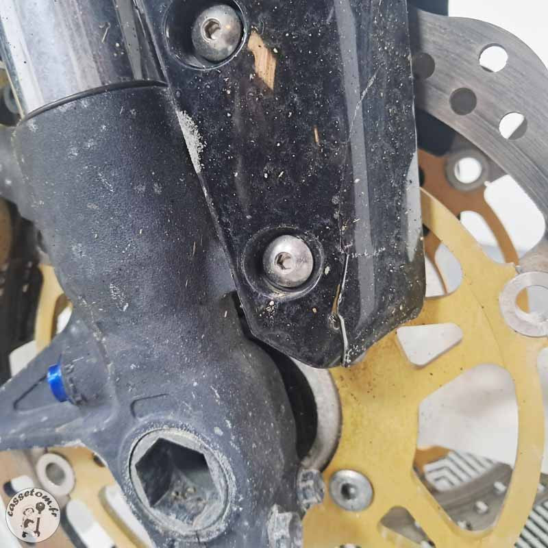 SUZUKI GSX-R750 749 2004 accidentée - La Casse de l Oncle Tom