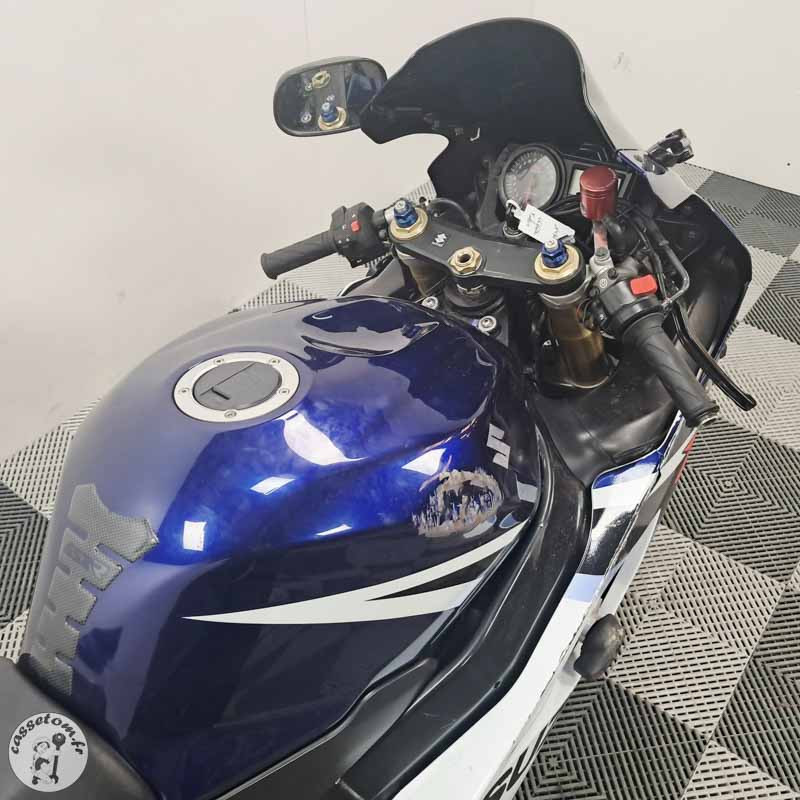 SUZUKI GSX-R750 749 2004 accidentée - La Casse de l Oncle Tom