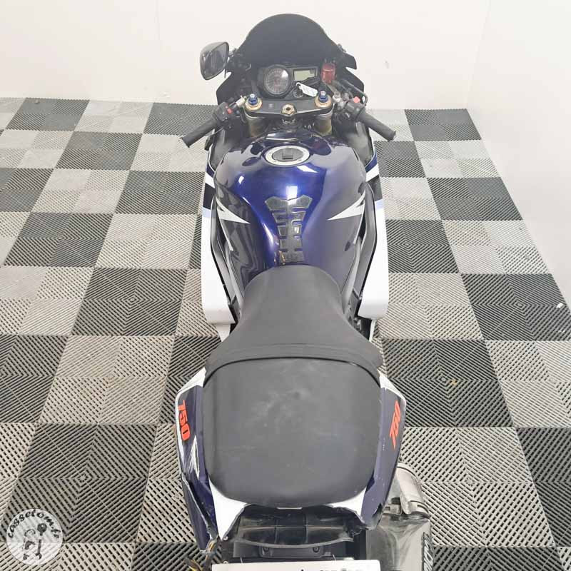 SUZUKI GSX-R750 749 2004 accidentée - La Casse de l Oncle Tom