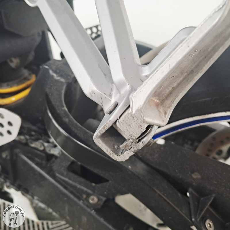 SUZUKI GSX-R750 749 2004 accidentée - La Casse de l Oncle Tom