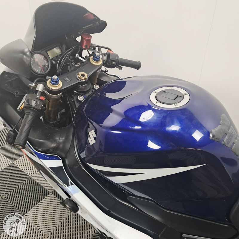 SUZUKI GSX-R750 749 2004 accidentée - La Casse de l Oncle Tom