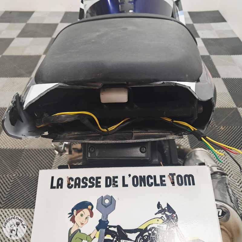 SUZUKI GSX-R750 749 2004 accidentée - La Casse de l Oncle Tom
