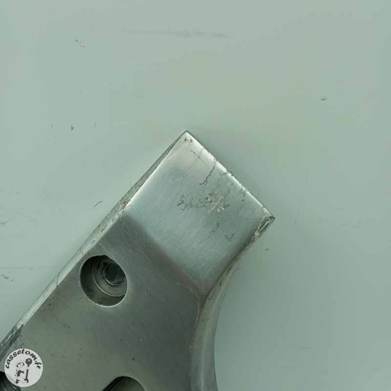 Platine arrière droit  Yamaha 1200 fj 1991 - Cassetom - Nos pieces motos