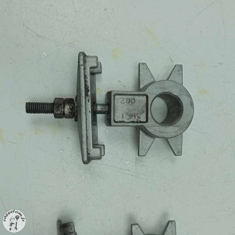 Tendeurs de chaîne secondaire  Yamaha 1200 fj 1991 - Cassetom - Nos pieces motos