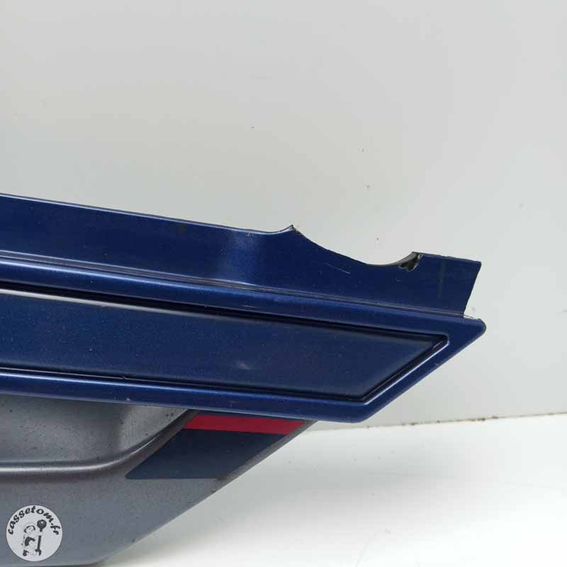 Carénage sous selle gauche Yamaha 1200 fj 1991 - Cassetom - Nos pieces motos