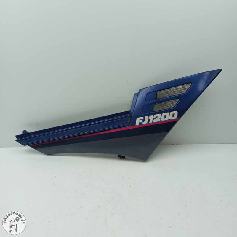 Carénage sous selle droit  Yamaha 1200 fj 1991 - Cassetom - Nos pieces motos