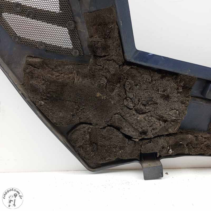 Carénage sous selle droit  Yamaha 1200 fj 1991 - Cassetom - Nos pieces motos