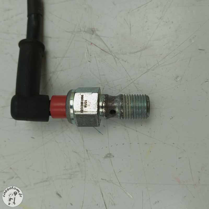 Contacteur de frein arrière  Ktm 890 duke 2021 - Cassetom - Nos pieces motos