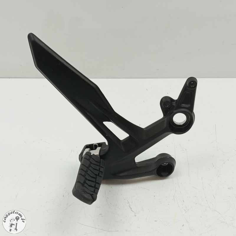 Platine + repose pied avant droite  Ktm 890 duke 2021 - Cassetom - Nos pieces motos