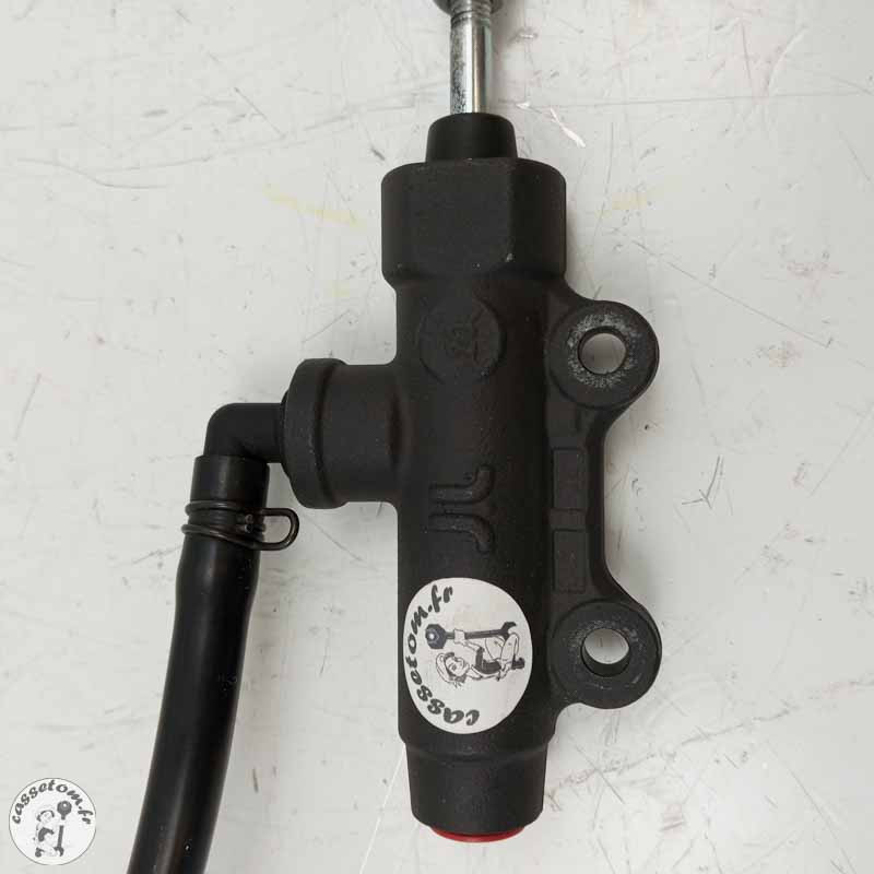 Maitre cylindre de frein arrière  Ktm 890 duke 2021 - Cassetom - Nos pieces motos