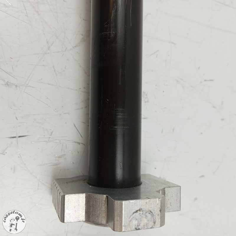 Axe de roue arrière  Ktm 890 duke 2021 - Cassetom - Nos pieces motos