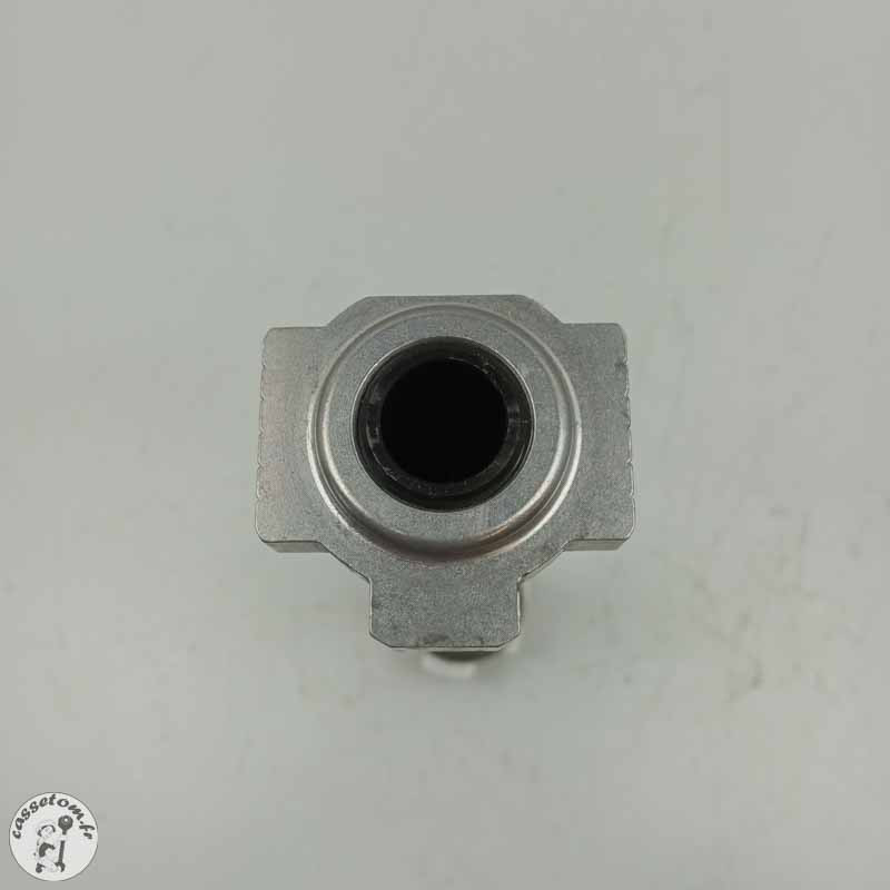 Axe de roue arrière  Ktm 890 duke 2021 - Cassetom - Nos pieces motos