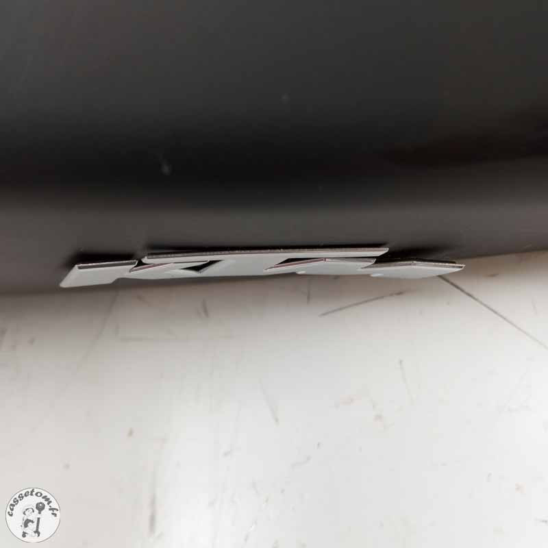 Caches sous réservoir  Ktm 890 duke 2021 - Cassetom - Nos pieces motos