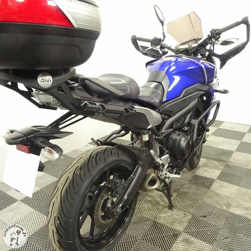 YAMAHA MT-09 TRA 847 2017 accidentée - La Casse de l Oncle Tom