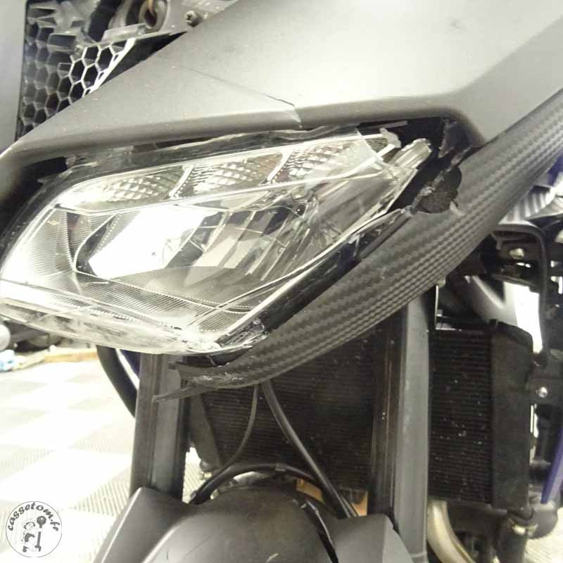 YAMAHA MT-09 TRA 847 2017 accidentée - La Casse de l Oncle Tom