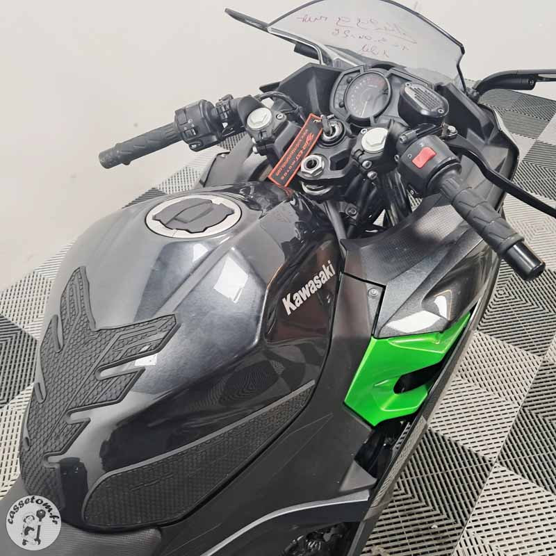 KAWASAKI NINJA400 399 2024 accidentée - La Casse de l Oncle Tom