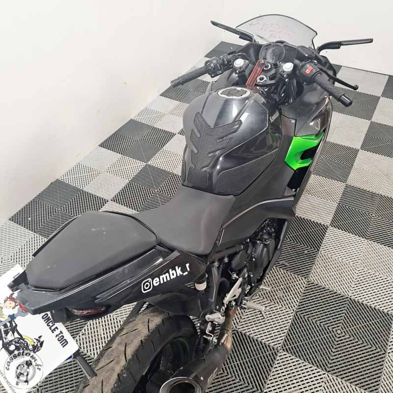 KAWASAKI NINJA400 399 2024 accidentée - La Casse de l Oncle Tom