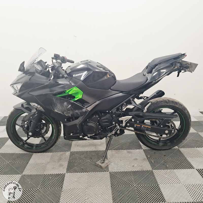 KAWASAKI NINJA400 399 2024 accidentée - La Casse de l Oncle Tom
