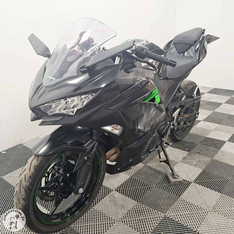 KAWASAKI NINJA400 399 2024 accidentée - La Casse de l Oncle Tom